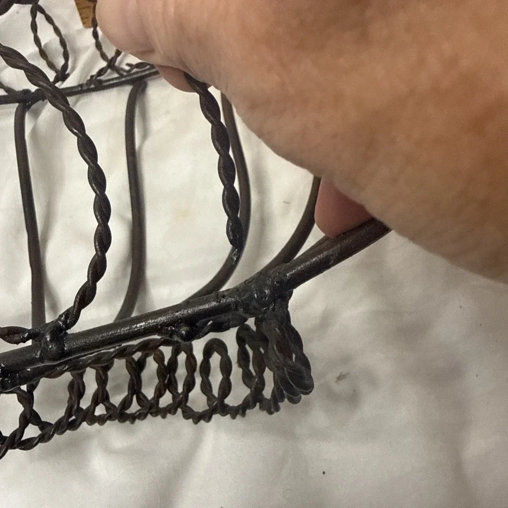 Vintage Victorian Wrought Iron Basket Wall Hang Decorative Storage Planter Wire